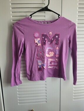 Old Navy Lilac Long-Sleeve Graphic Tee Size Medium